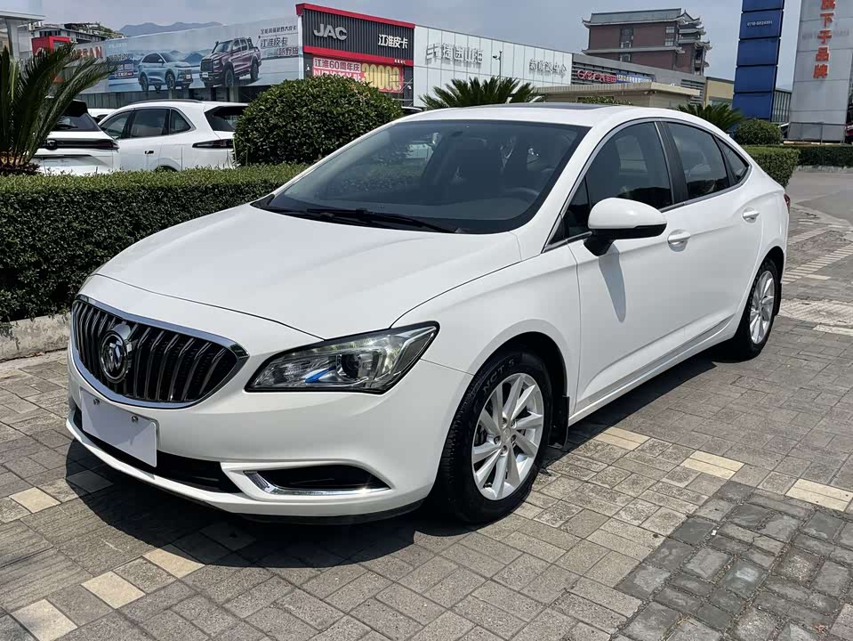Dongfeng Enshi Car