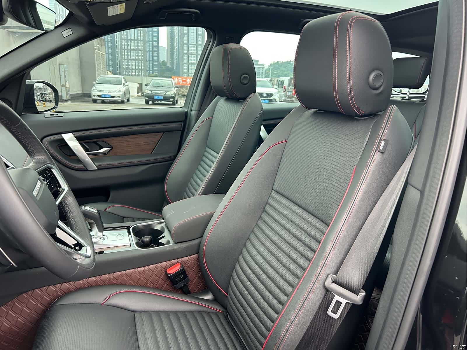 Land Rover Discovery, 2023 10