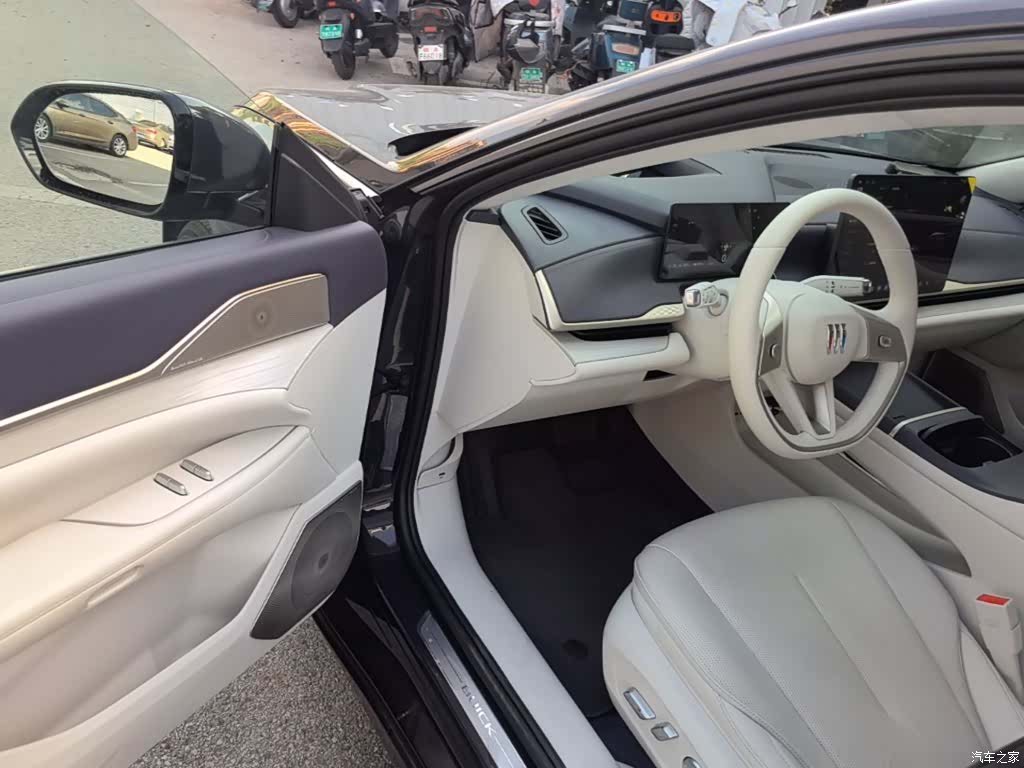 Buick L7, 2025 12