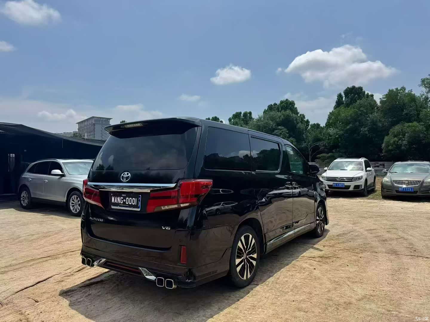 Toyota Alphard, 2011 6