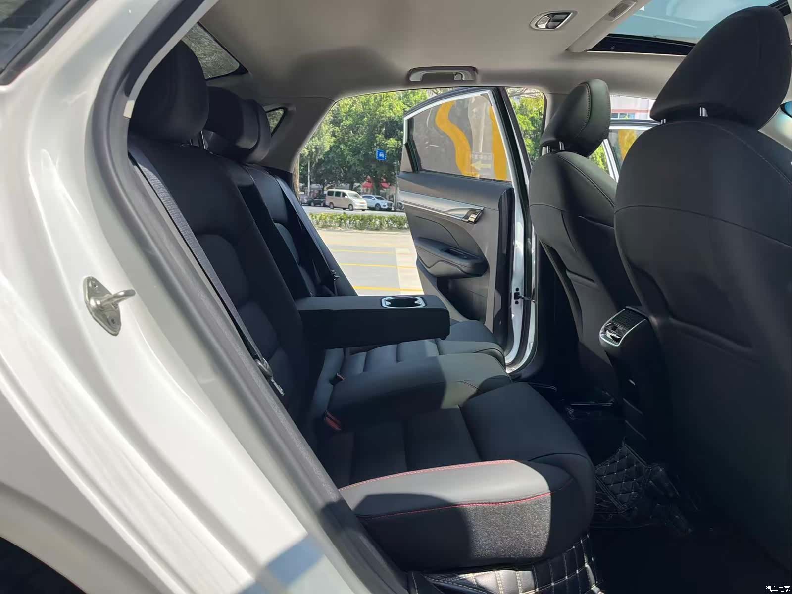 Geely Binray, 2020 21