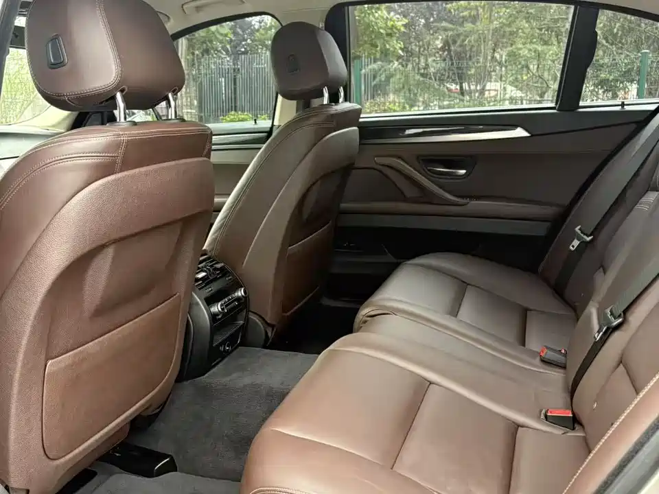 BMW 5 series BMW 5 series