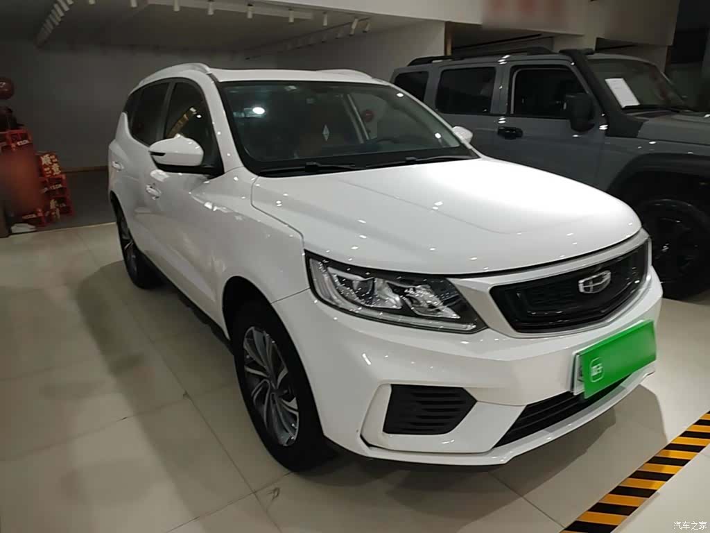 Geely X6, 2021 4