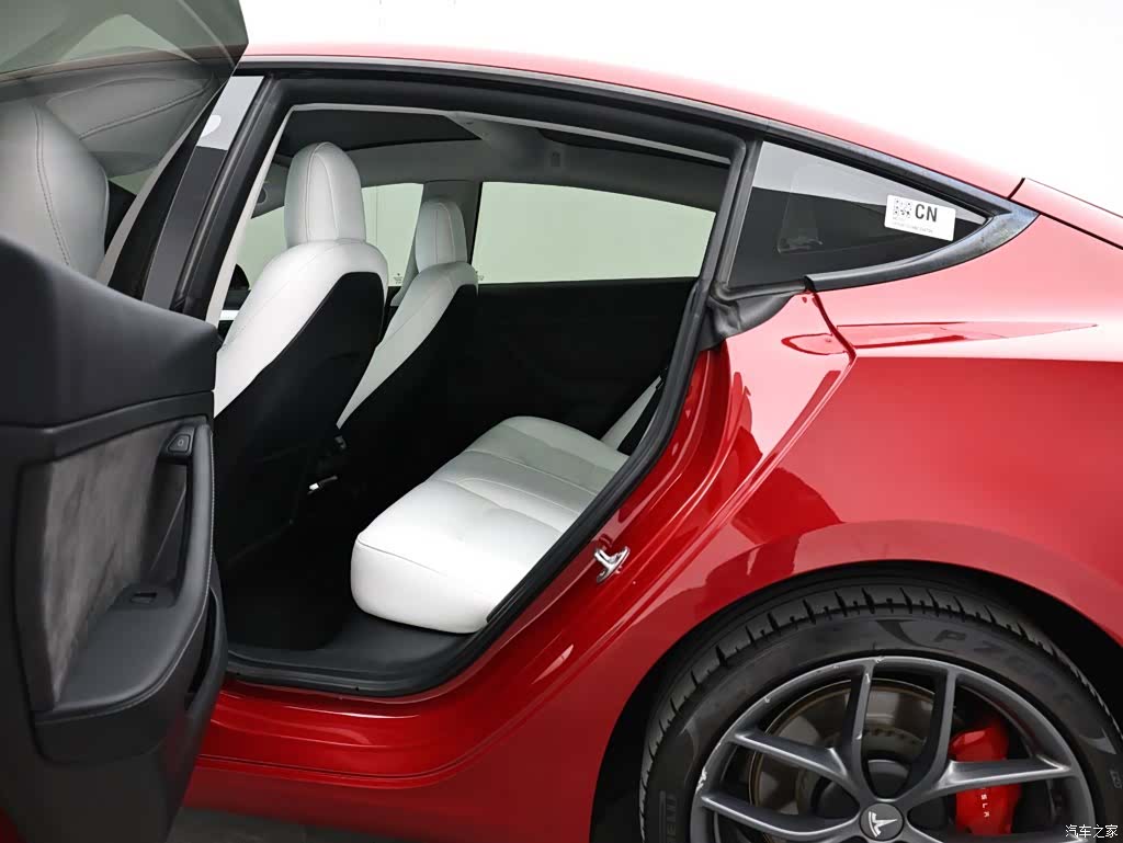 Tesla Model 3, 2022 14