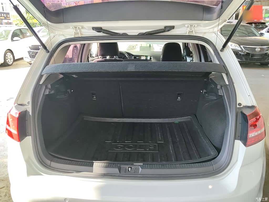 Volkswagen Golf, 2017 19