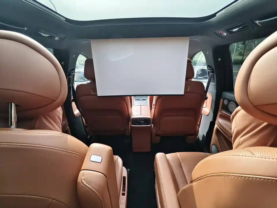 AITO Ask the world M9