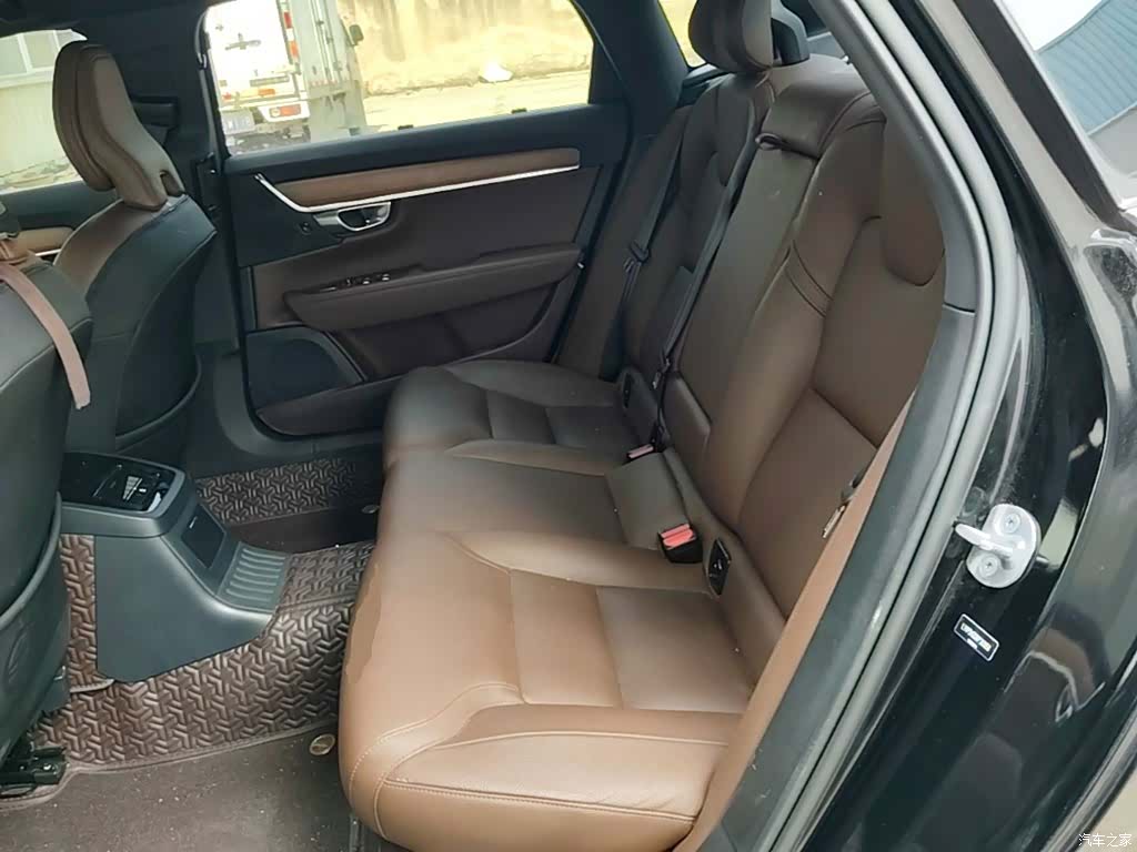 Volvo S90, 2023 13