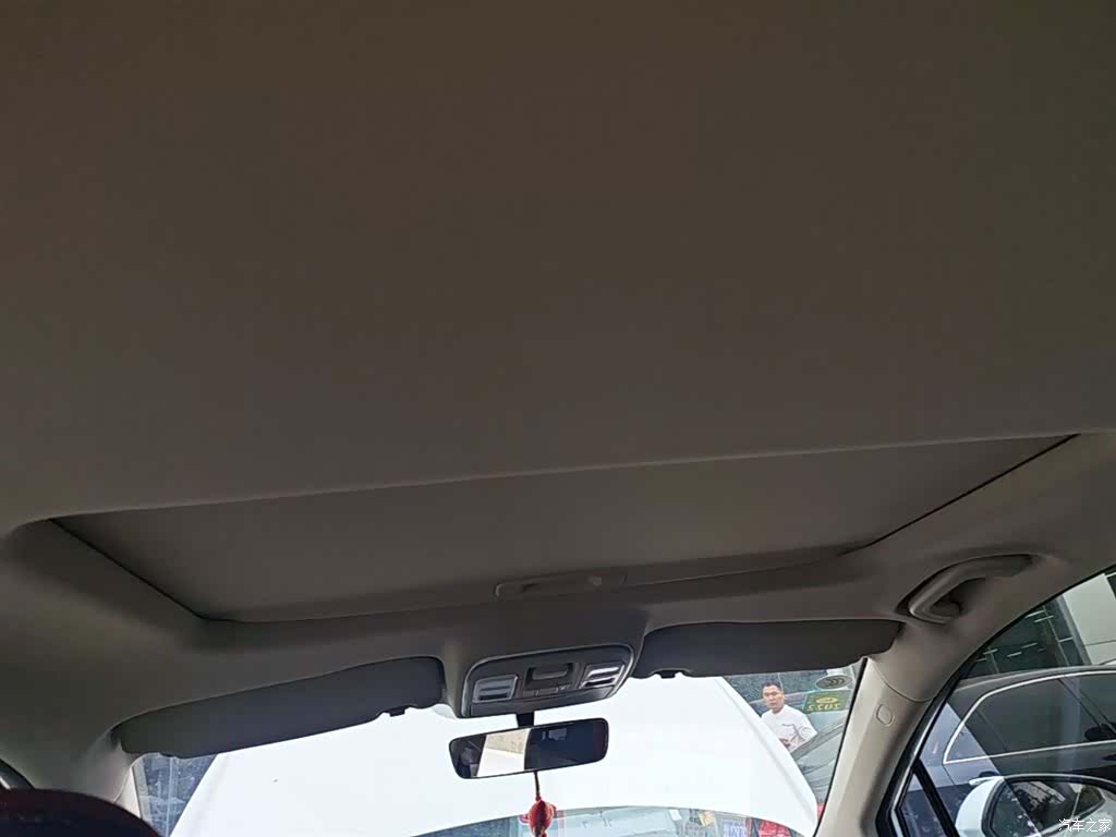 Geely Emgrand, 2020 18