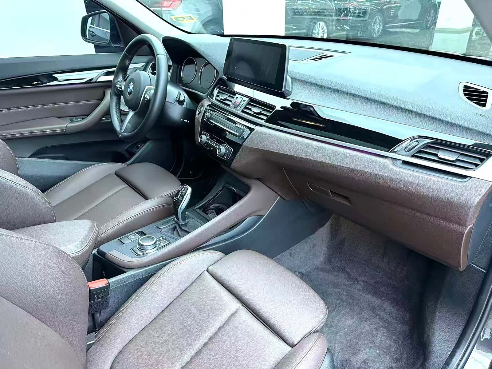 BMW X1, 2021 10