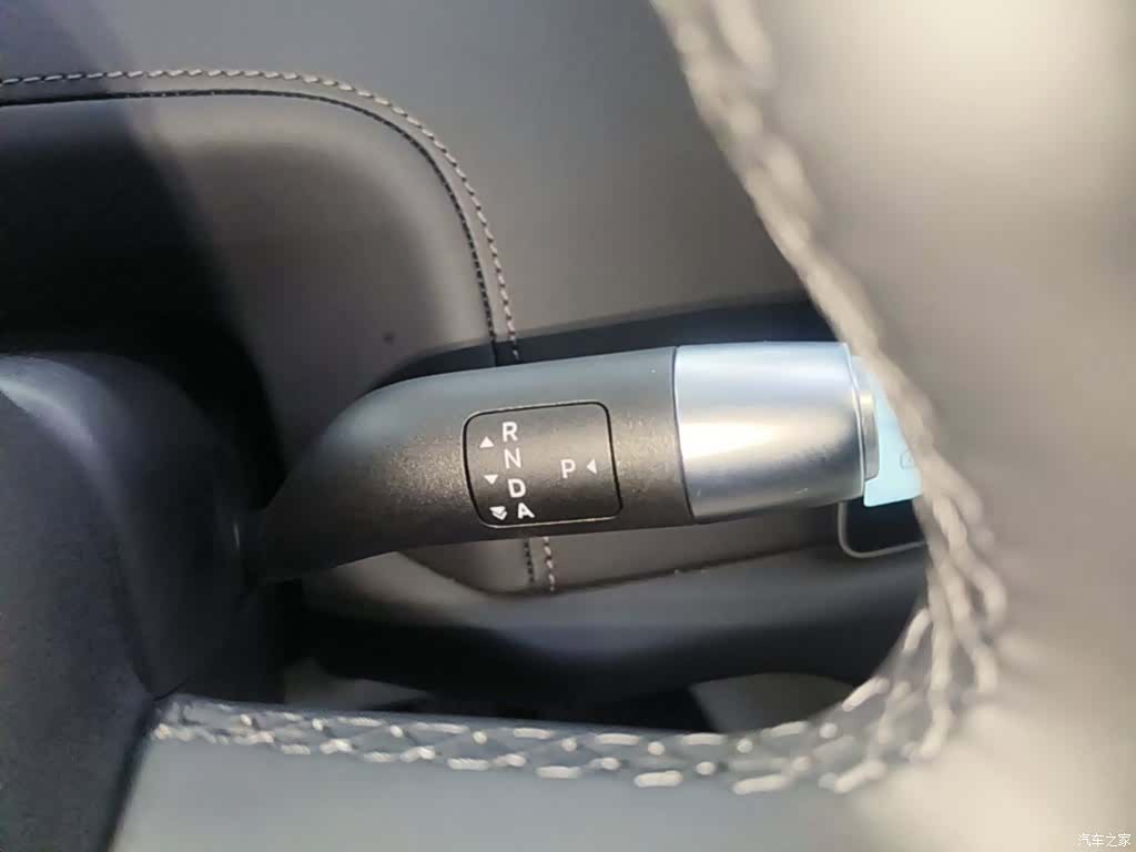 Li Auto L8, 2024 14
