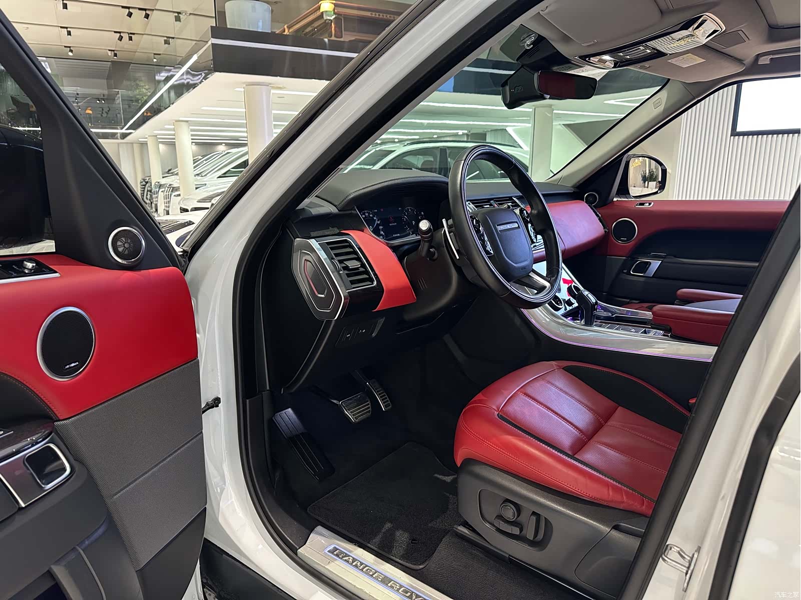 Land Rover Range Rover, 2022 11