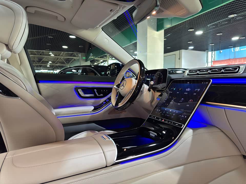 Mercedes-Benz Maybach S-class