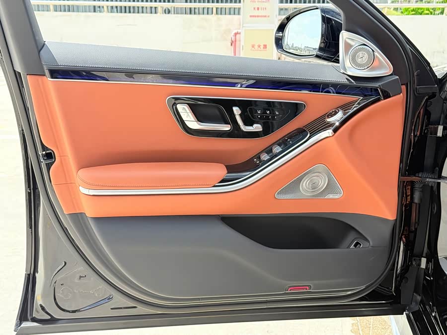 Mercedes-Benz S-Class 2024, фото 15