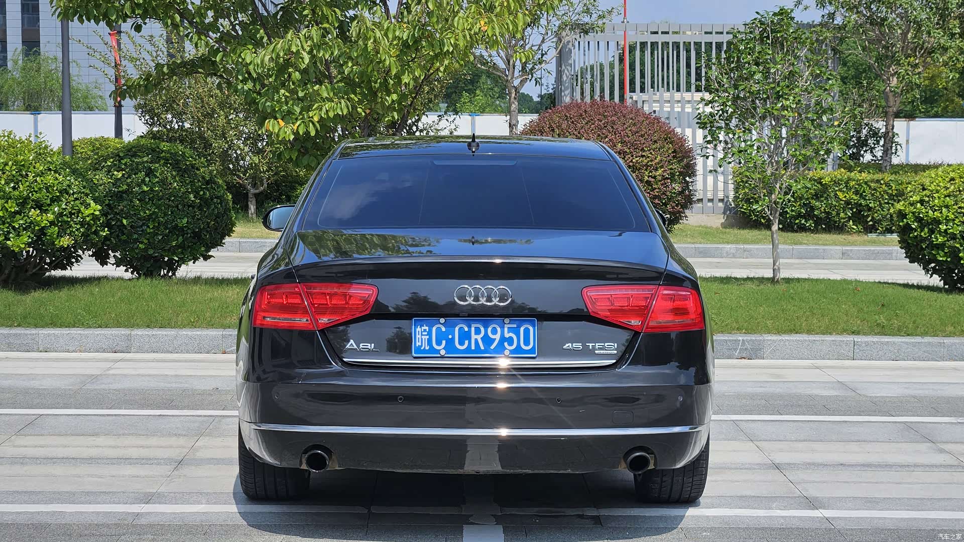 Audi A8L, 2012 все фото