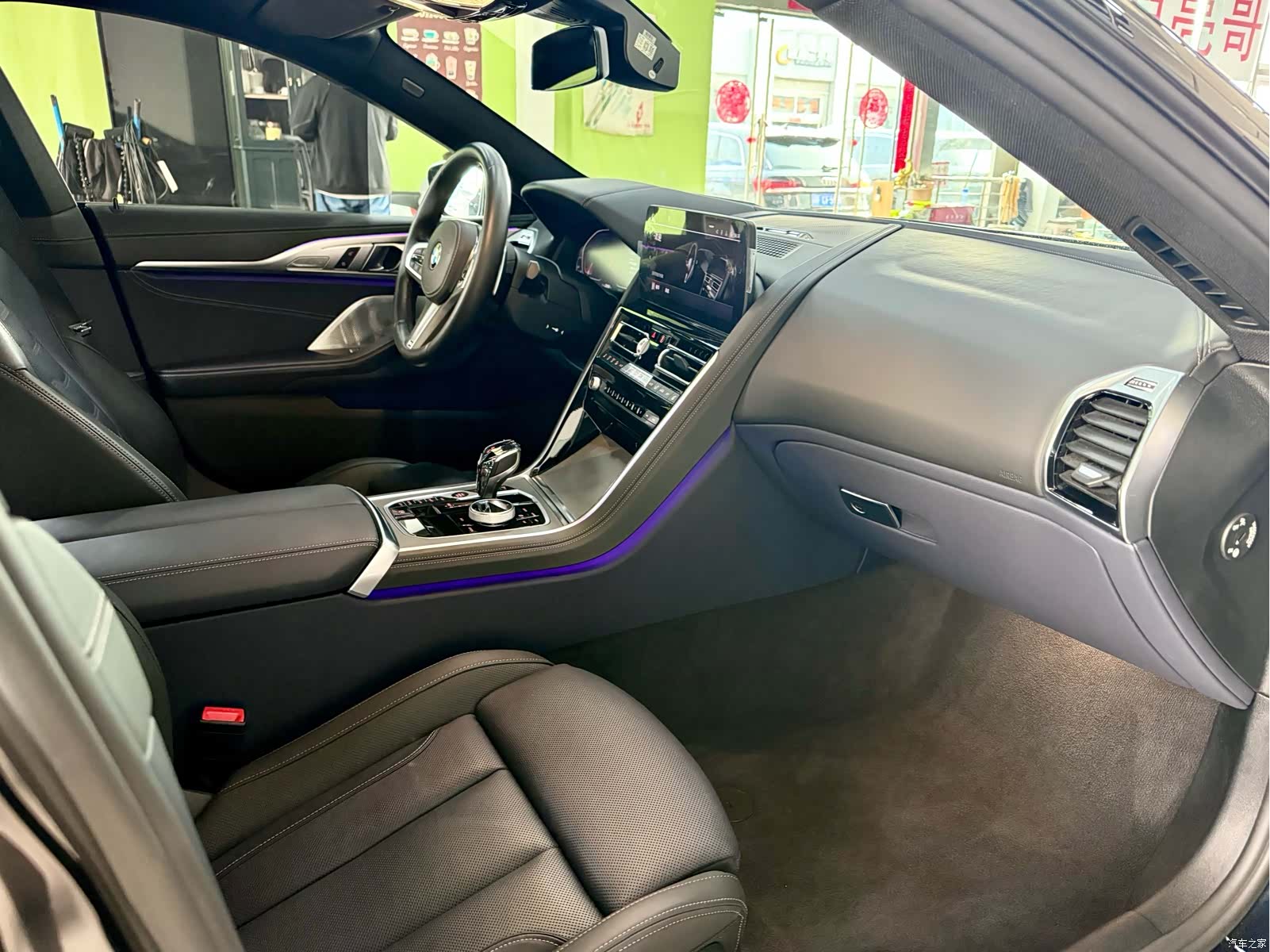 BMW 8 Series, 2024 20