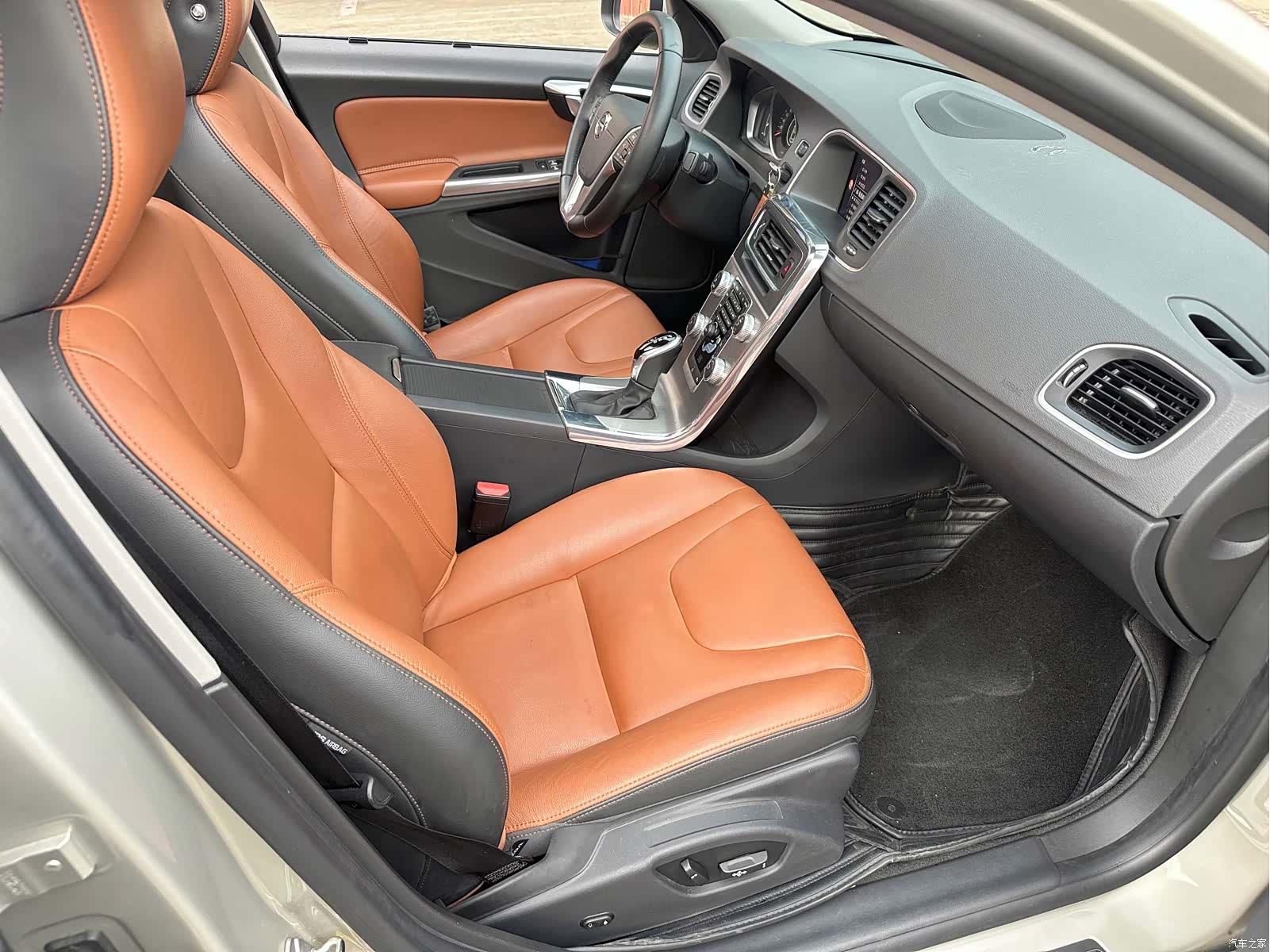 Volvo S60, 2020 11