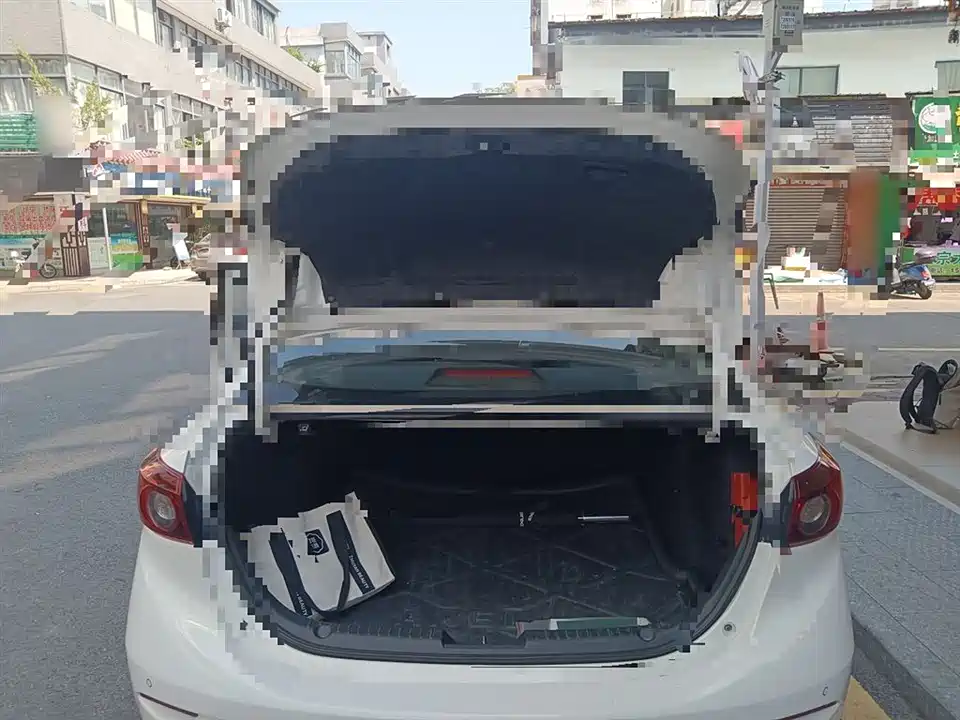 Mazda 3 Angkesaila