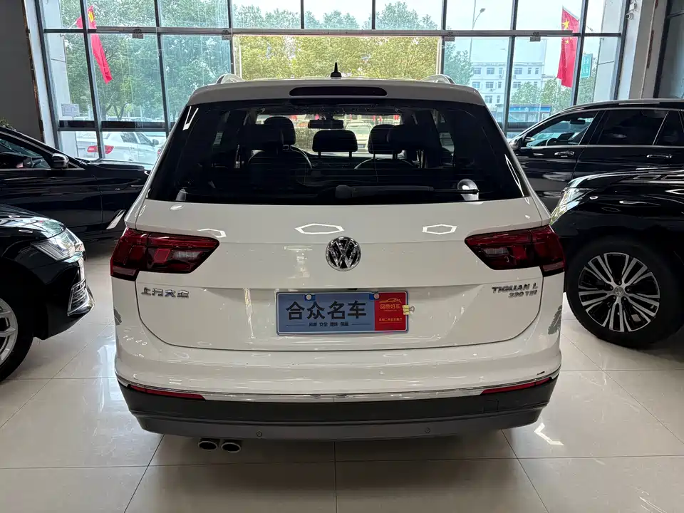 Volkswagen Tiguan L