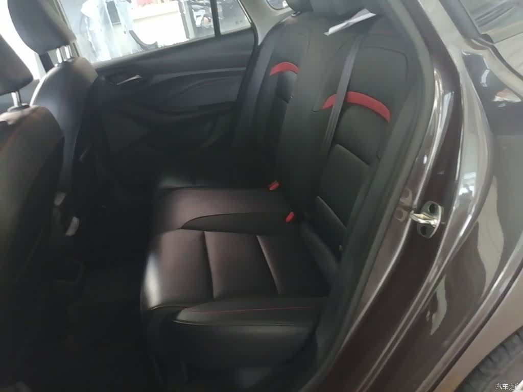 MG MG5, 2024 17