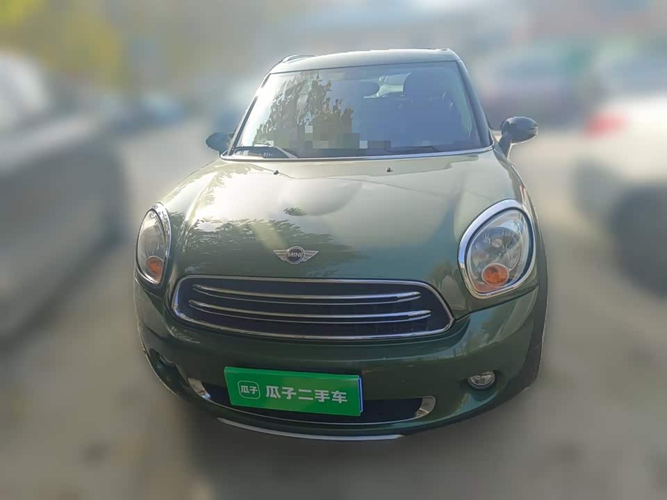 MINI COUNTRYMAN