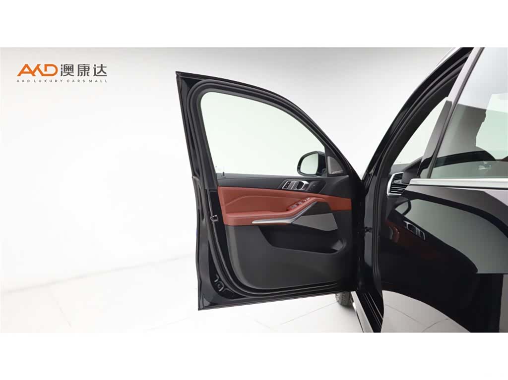 BMW X5, 2023 10