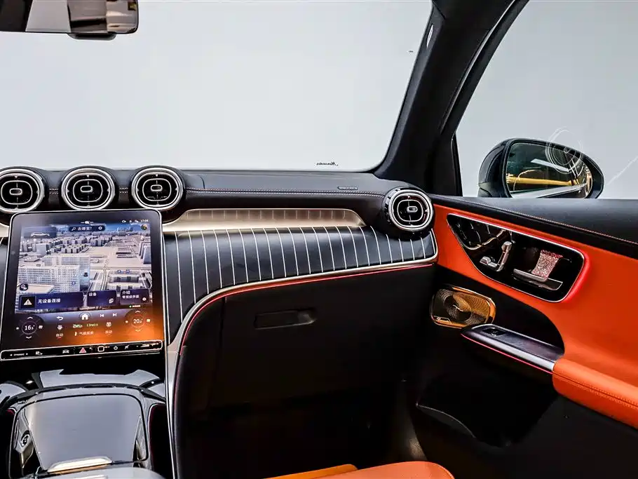 Mercedes-Benz GLC Mercedes-Benz GLC