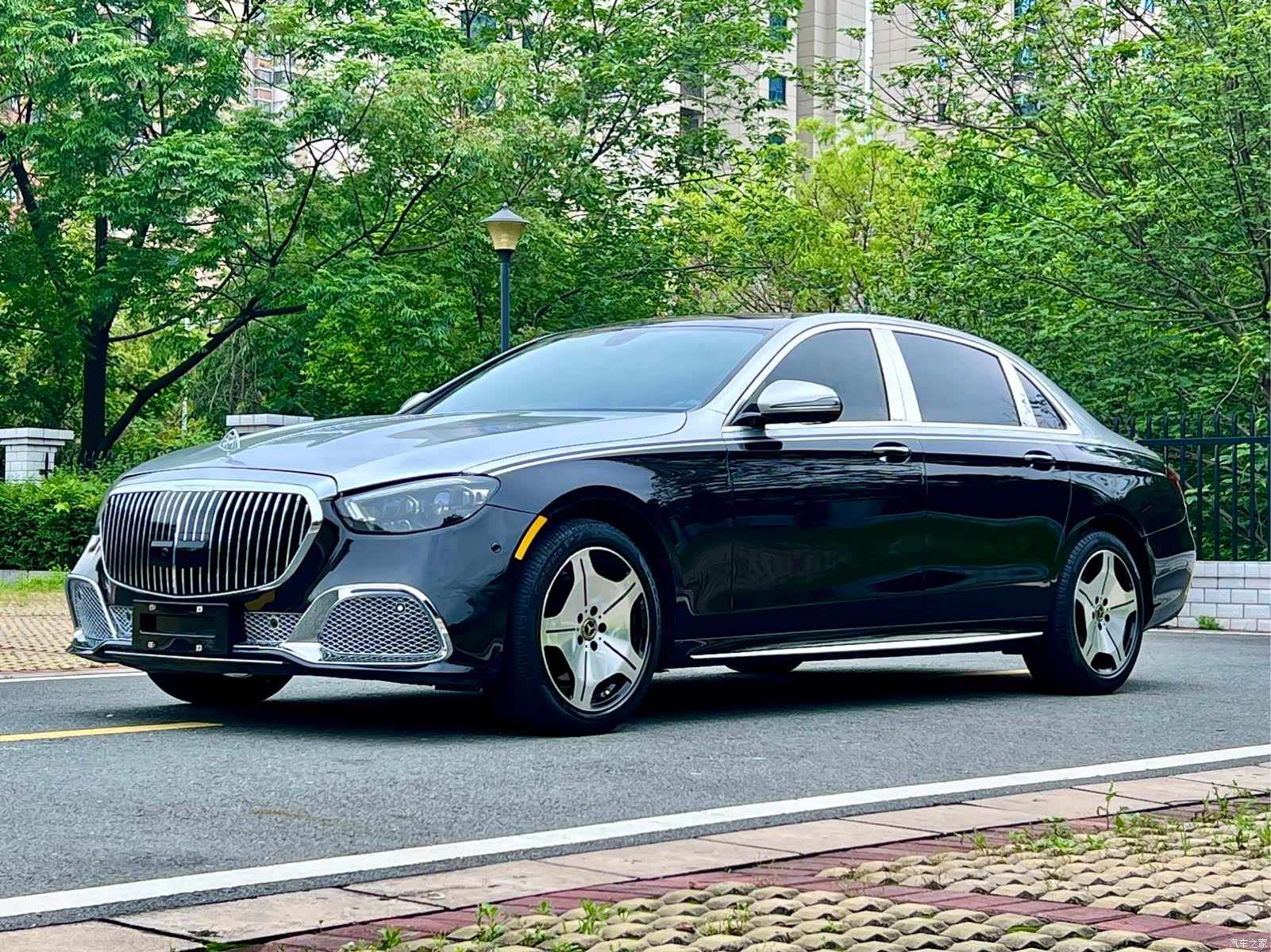 Mercedes-Benz E-Class, 2023 1