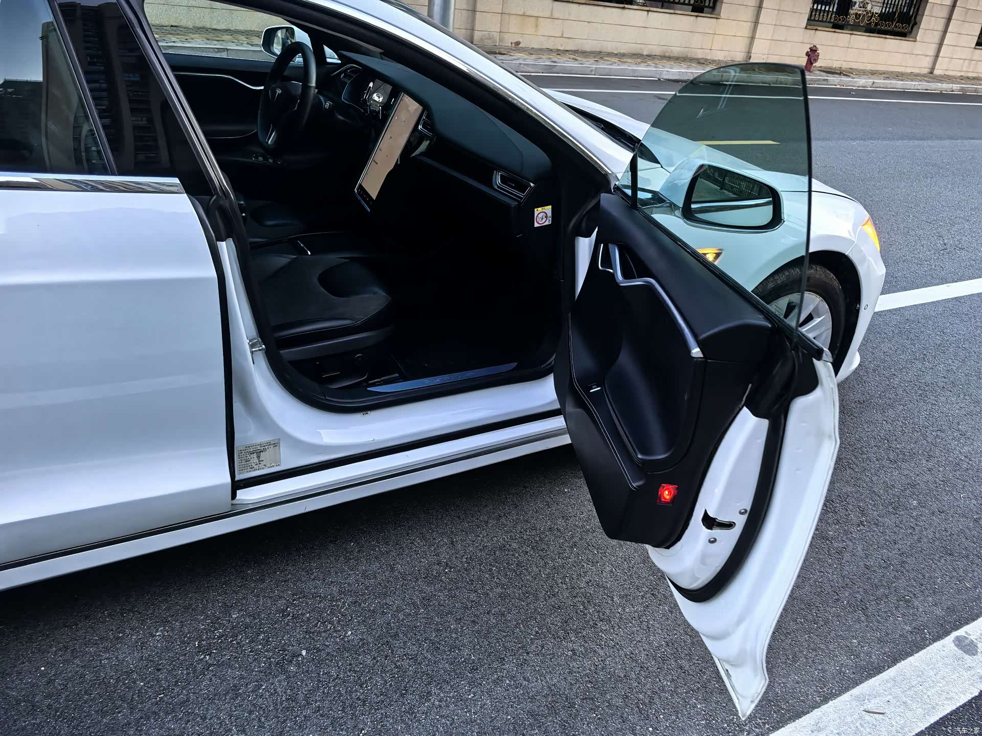 Tesla Model S, 2017 17
