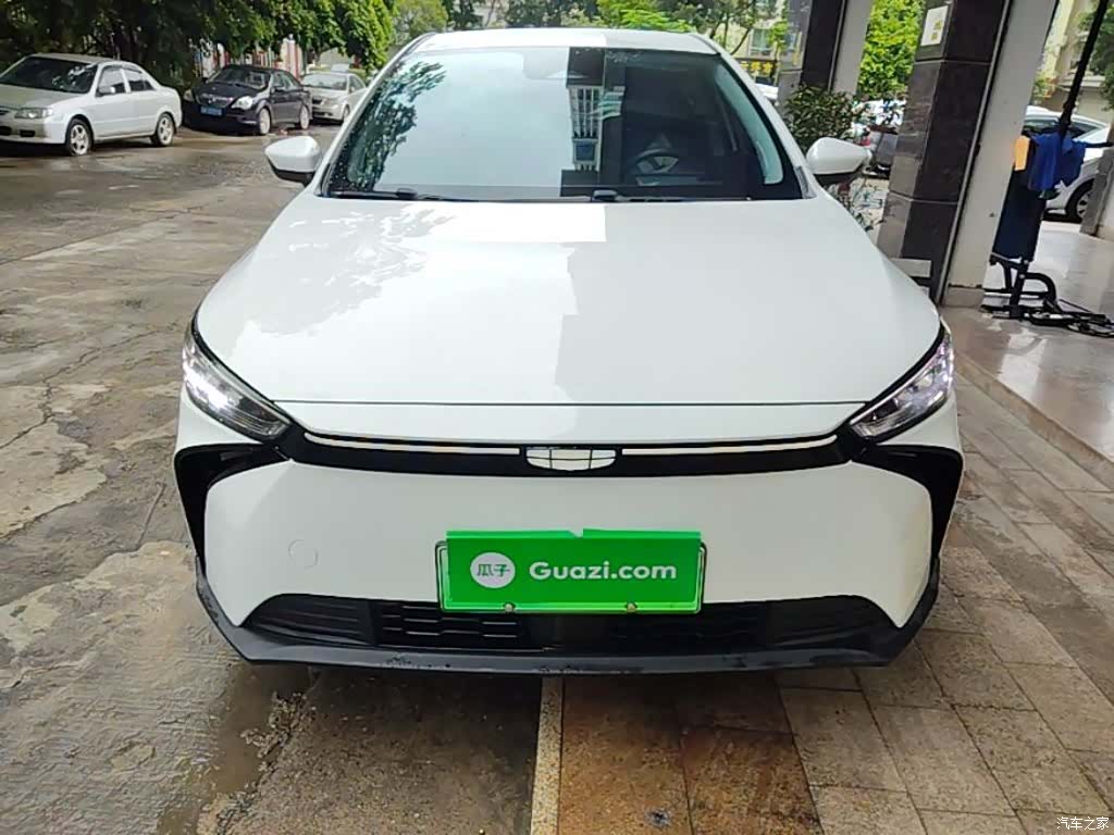 Geely M6, 2023 3