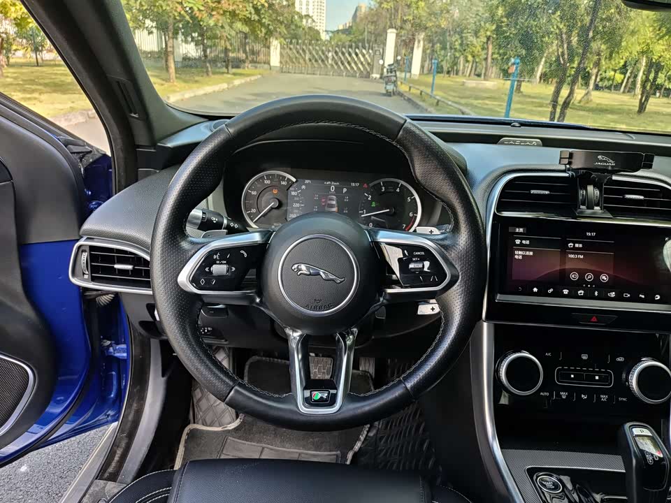 Jaguar XEL