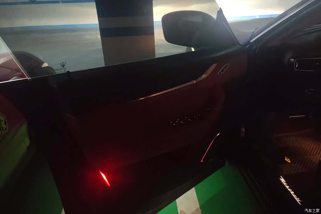 Maserati Levante, 2017 7