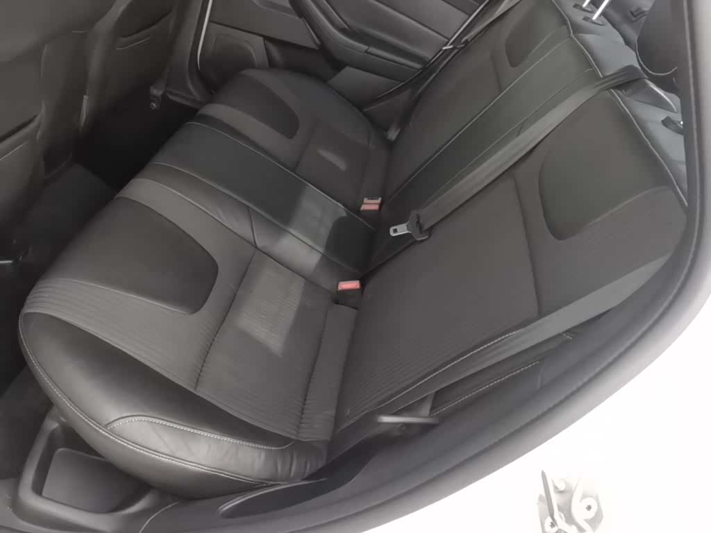 Ford Focus, 2015 17