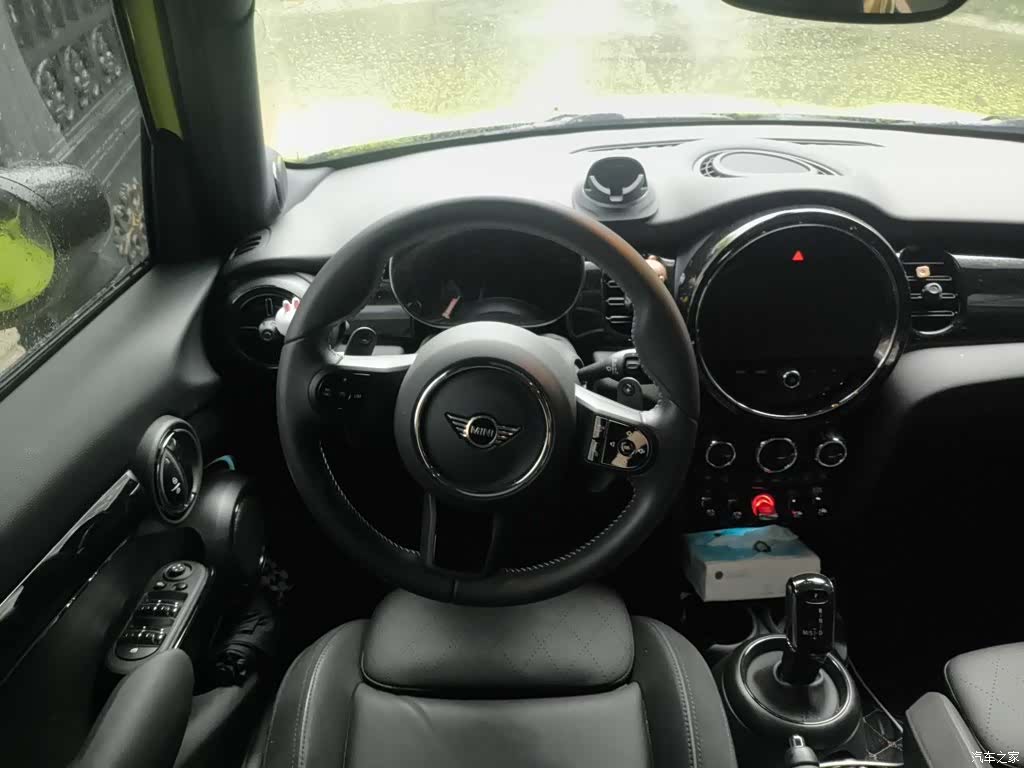 Mini Cooper, 2024 6