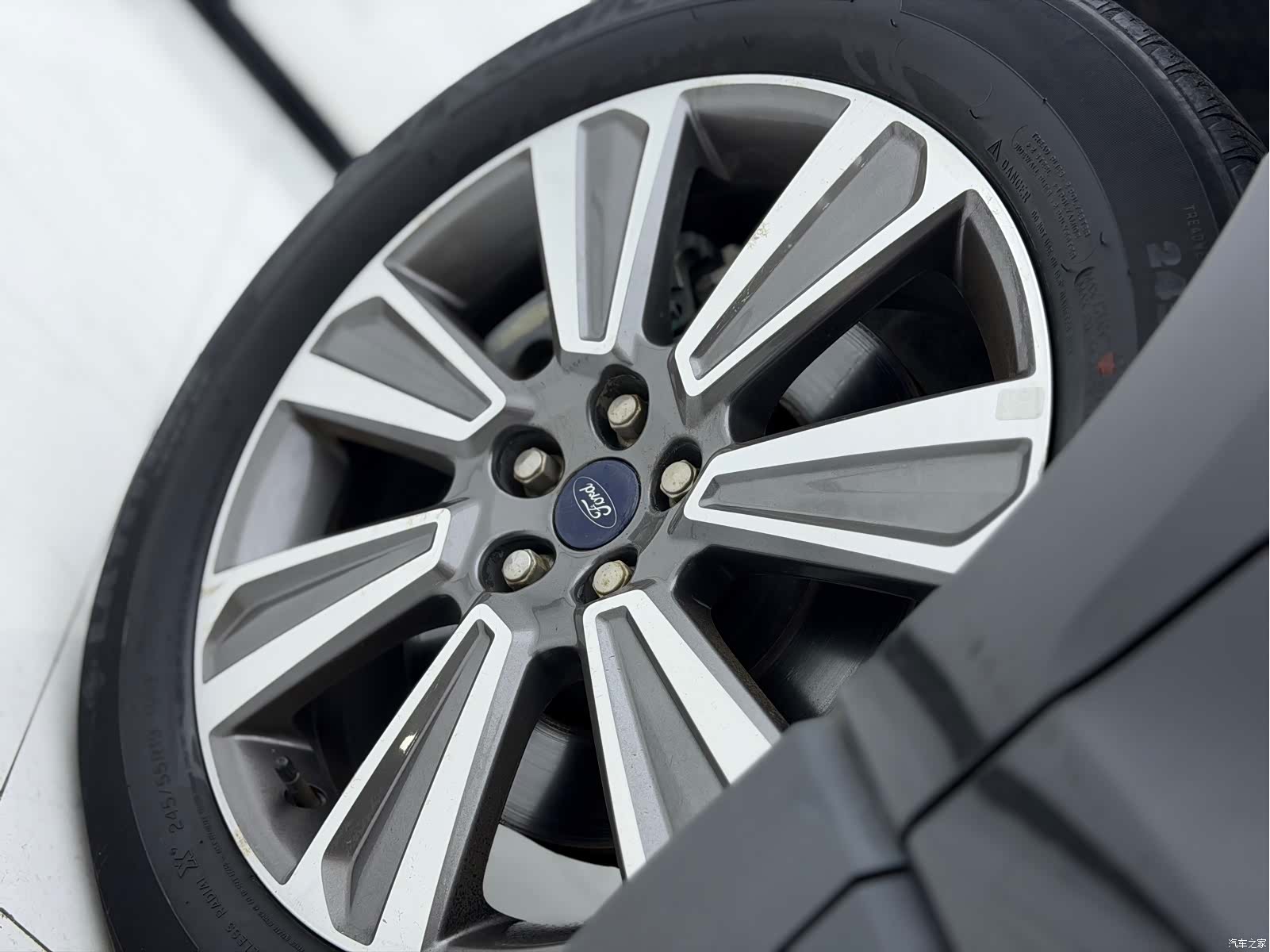 Ford Edge, 2023 23