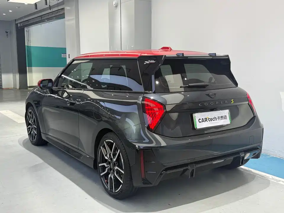 MINI Electric COOPER