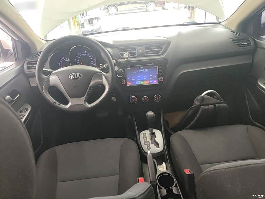 Kia K2, 2016 10