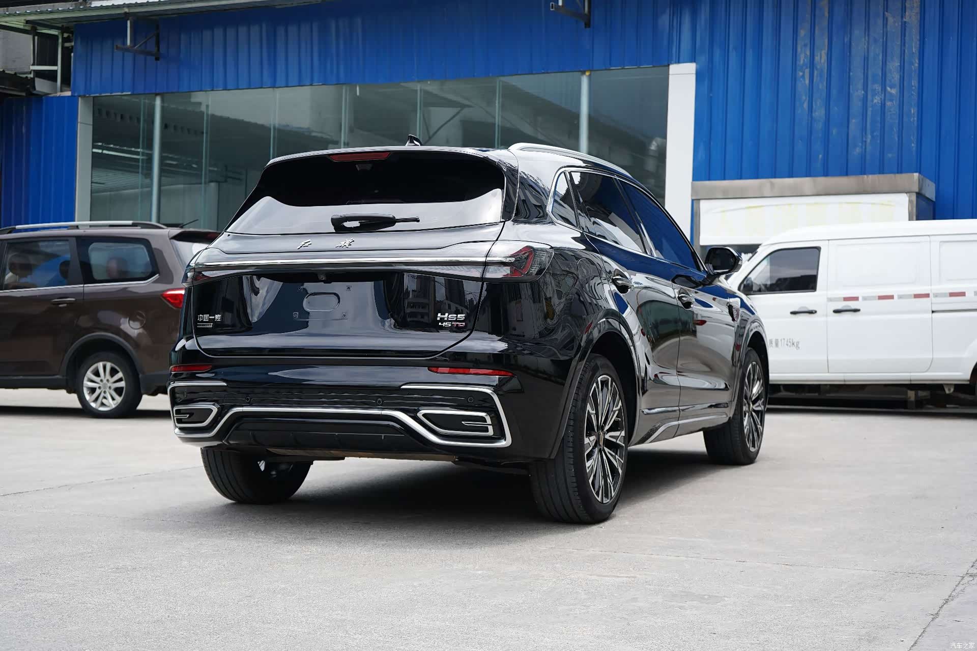 Hongqi HS5, 2024 8