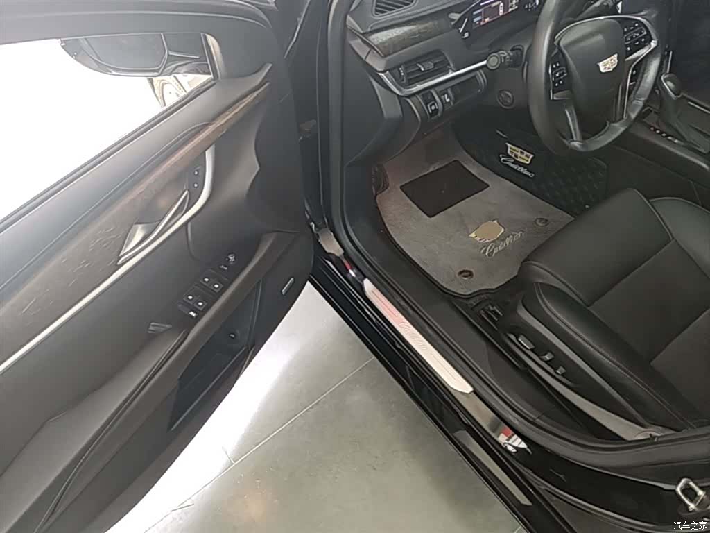 Cadillac XTS, 2019 16
