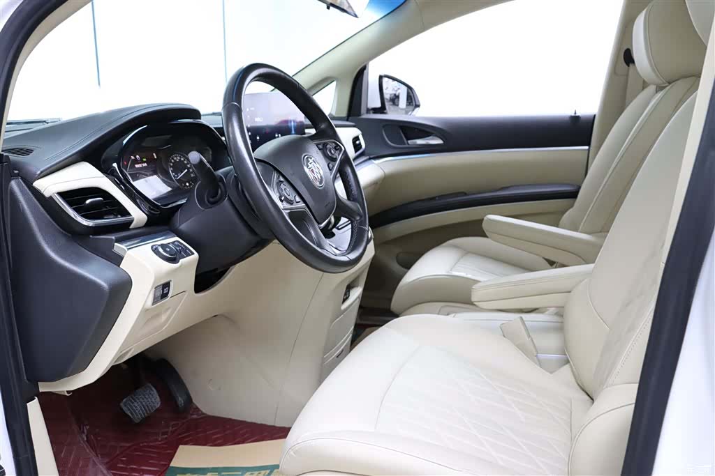 Buick GL8, 2023 13