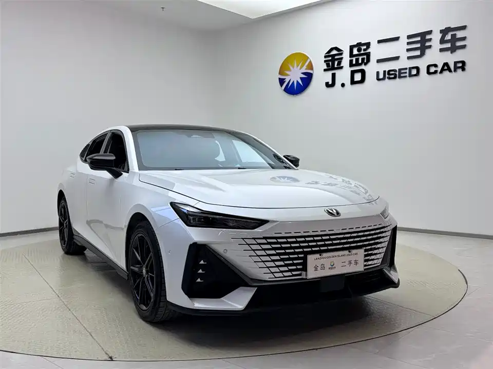 Changan UNI-V