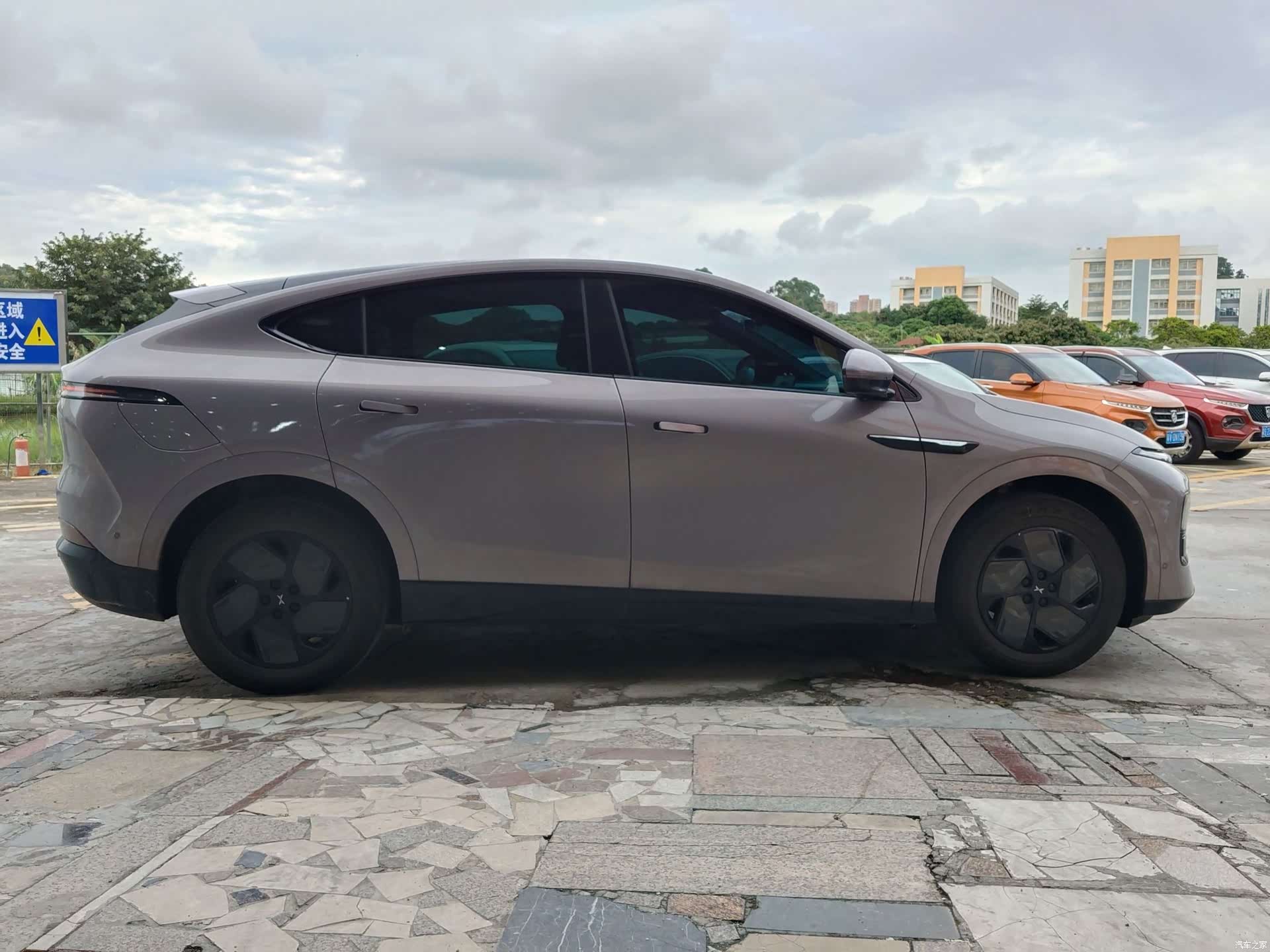 Xpeng G6, 2025 все фото