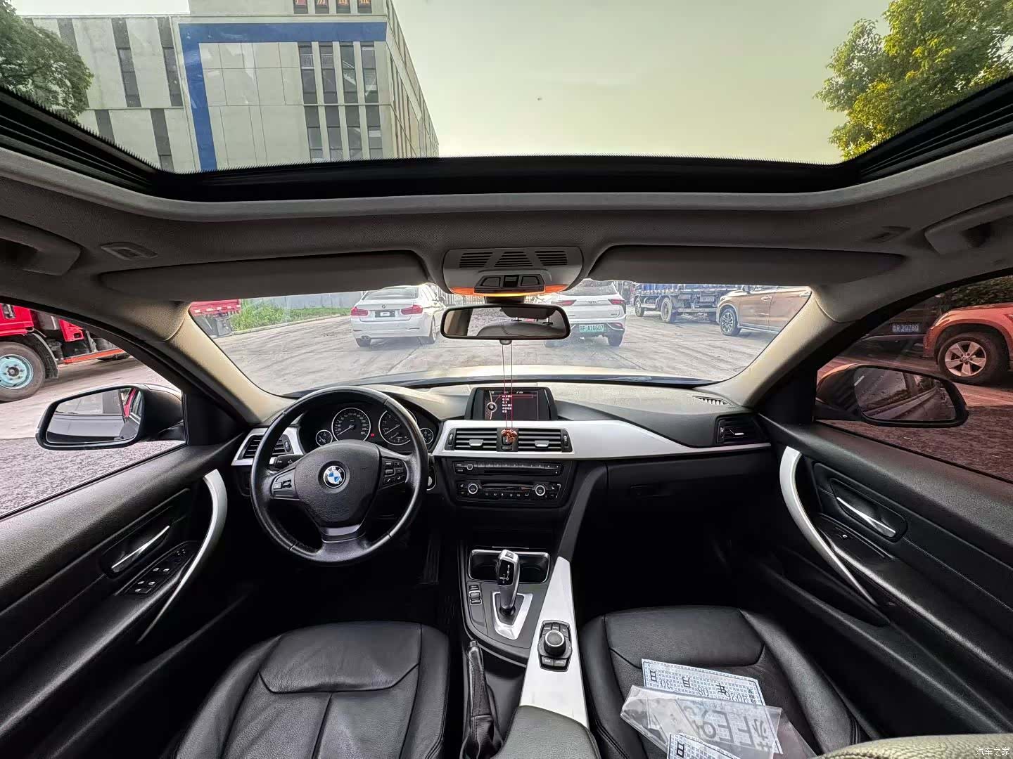 BMW 3 Series, 2013 все фото