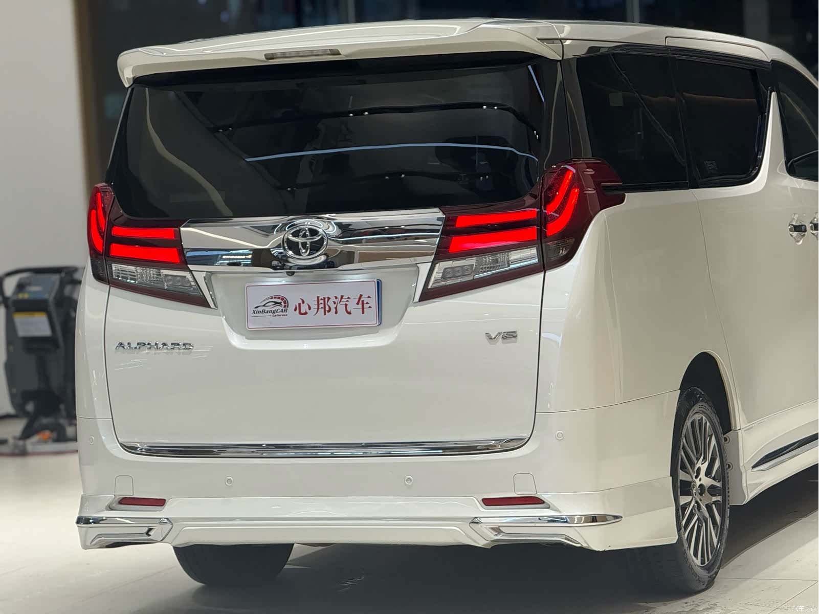 Toyota Alphard, 2016 16