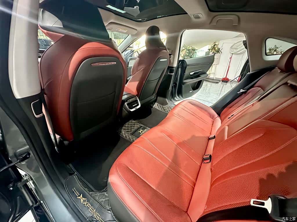 Xpeng P7, 2021 17