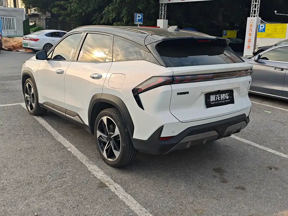 Geely Galaxy Galaxy L7