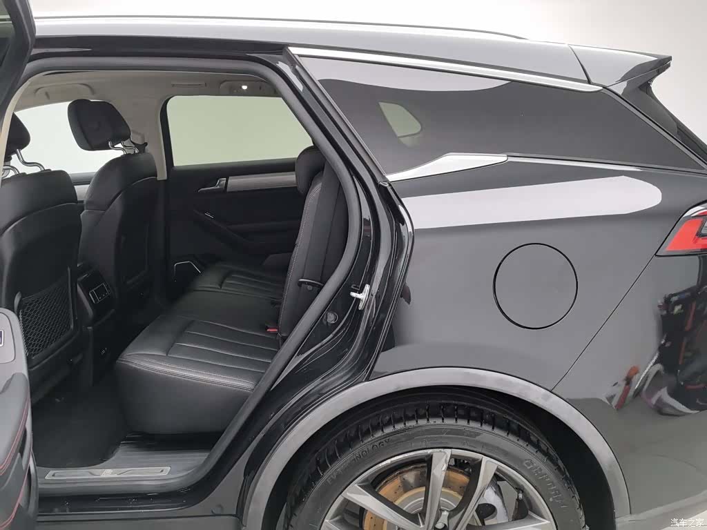 BYD Tang, 2019 15