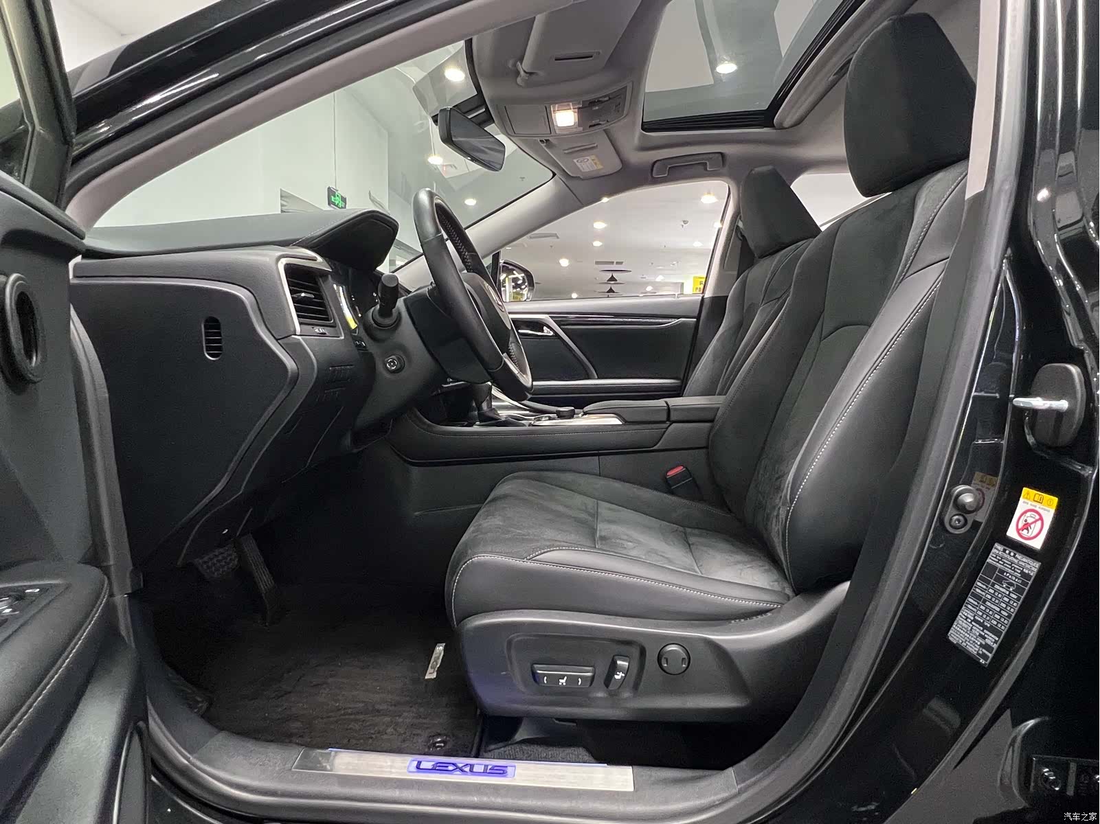 Lexus RX, 2017 10