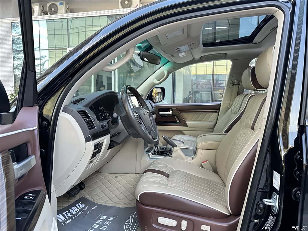 Toyota Land Cruiser, 2020 7