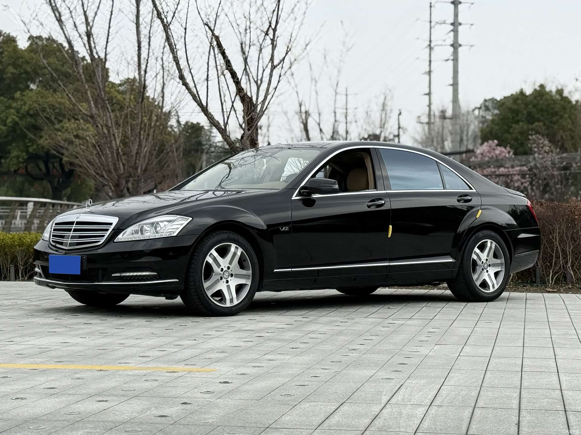 Mercedes-Benz S-Class, 2010 1