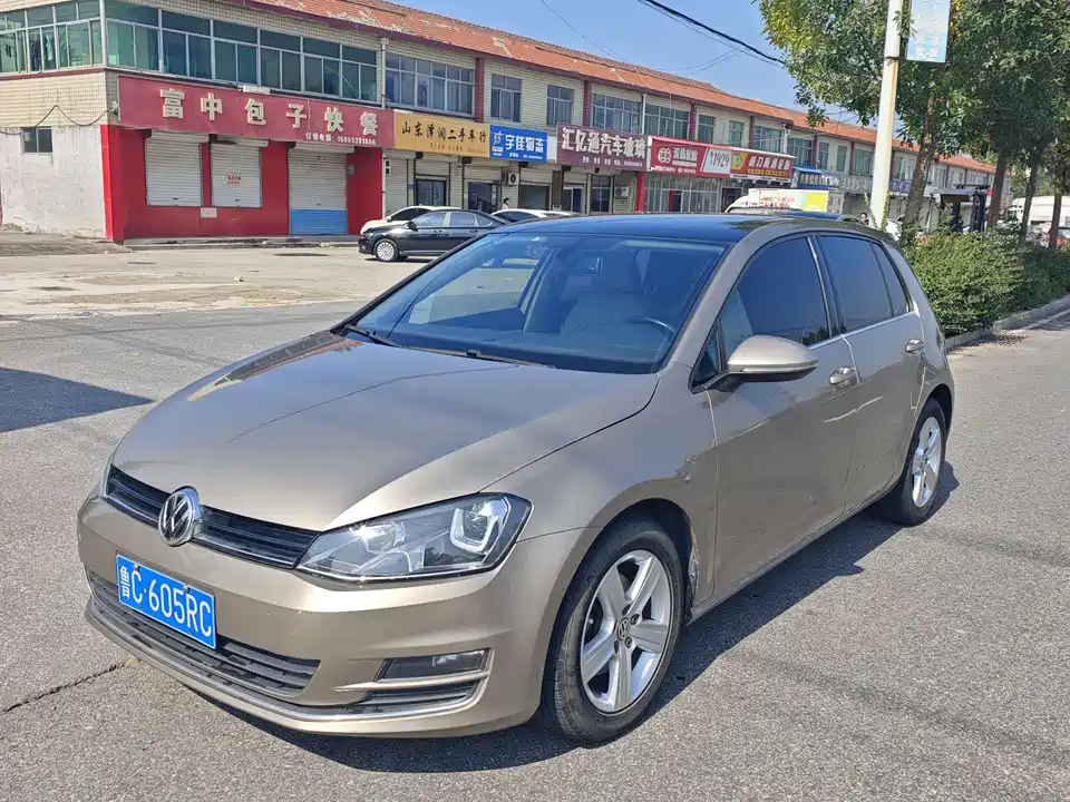 Volkswagen golf
